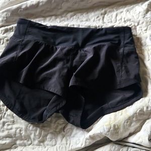 Size 2 lululemon black speed ups shorts. Perfect condition